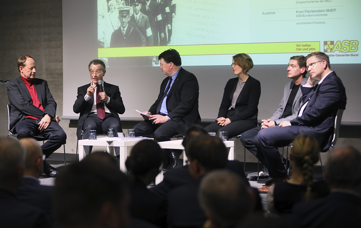 ASB-Buchpräsentation-und-Ausstellungseröffnung.jpg