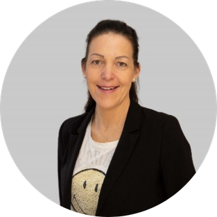 Vorstand Cornelia maier.png